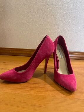 Steve Madden Pumps